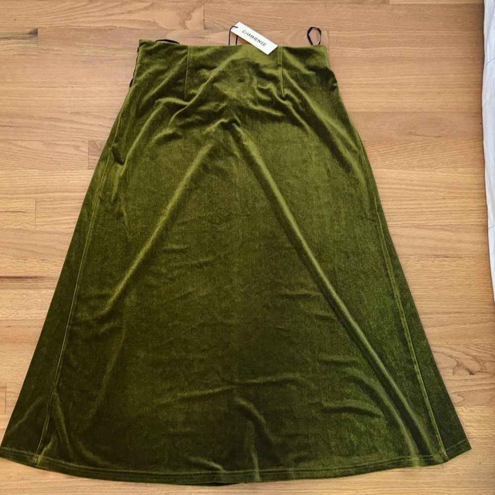 Elegant Olive Green Velvet Skirt size L - Picture 6 of 7